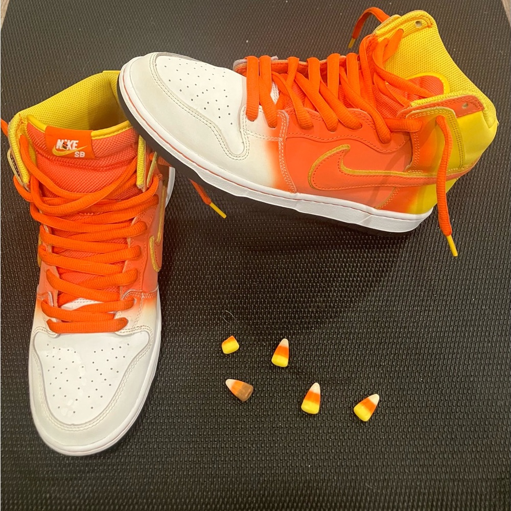 Men’s Nike SB high tops sz 10